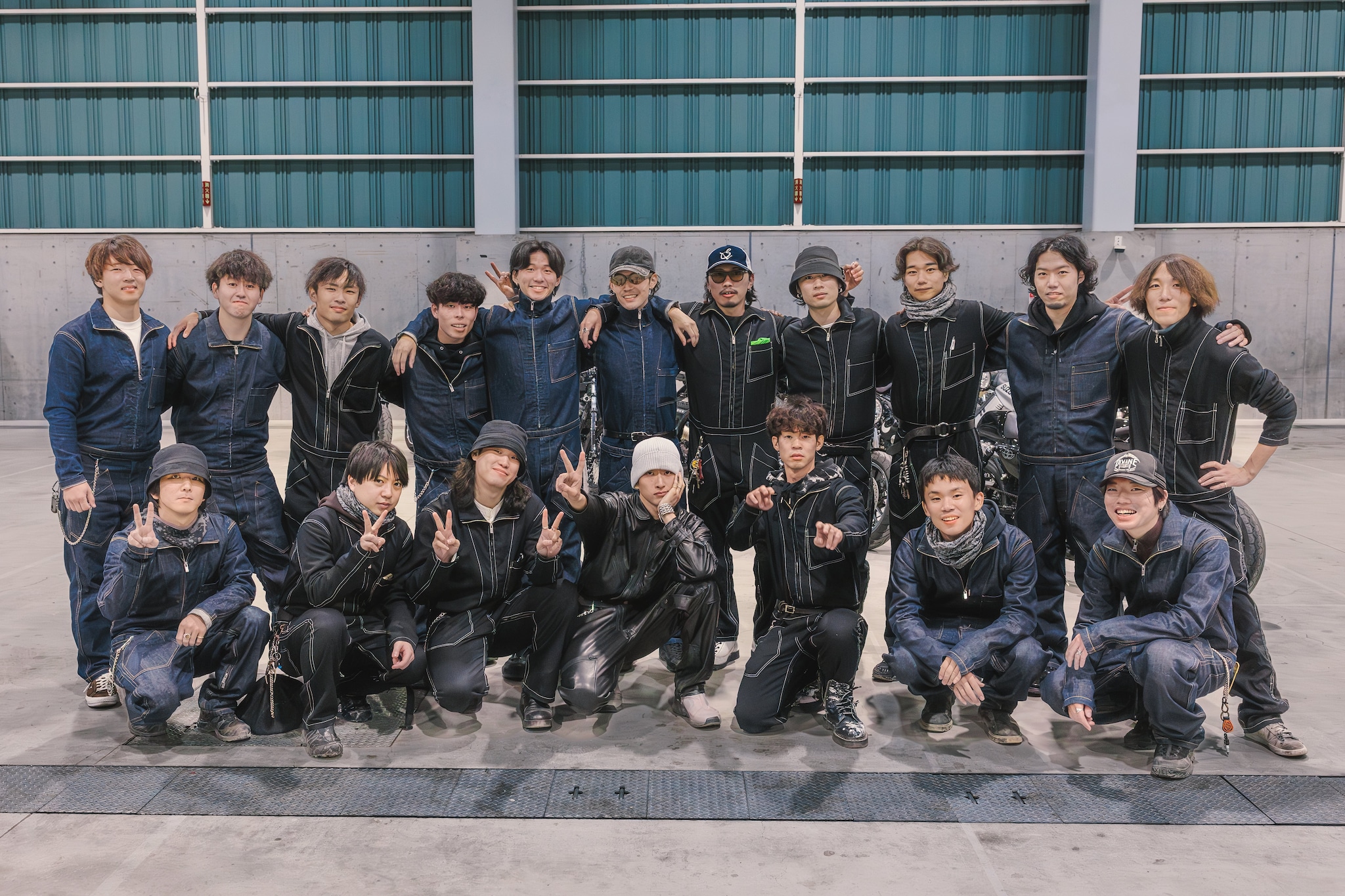 閉会後のスタッフ集合写真